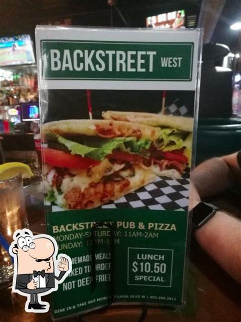 Backstreet WEST Pub & Pizza